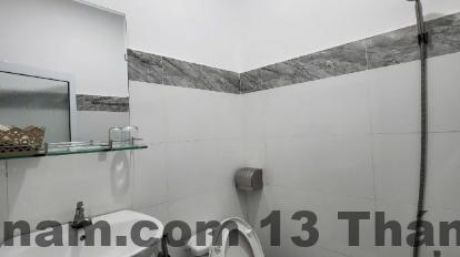 Giá phòng hợp lý tại HOTEL GIA BẢO TÂY ĐÔ 4