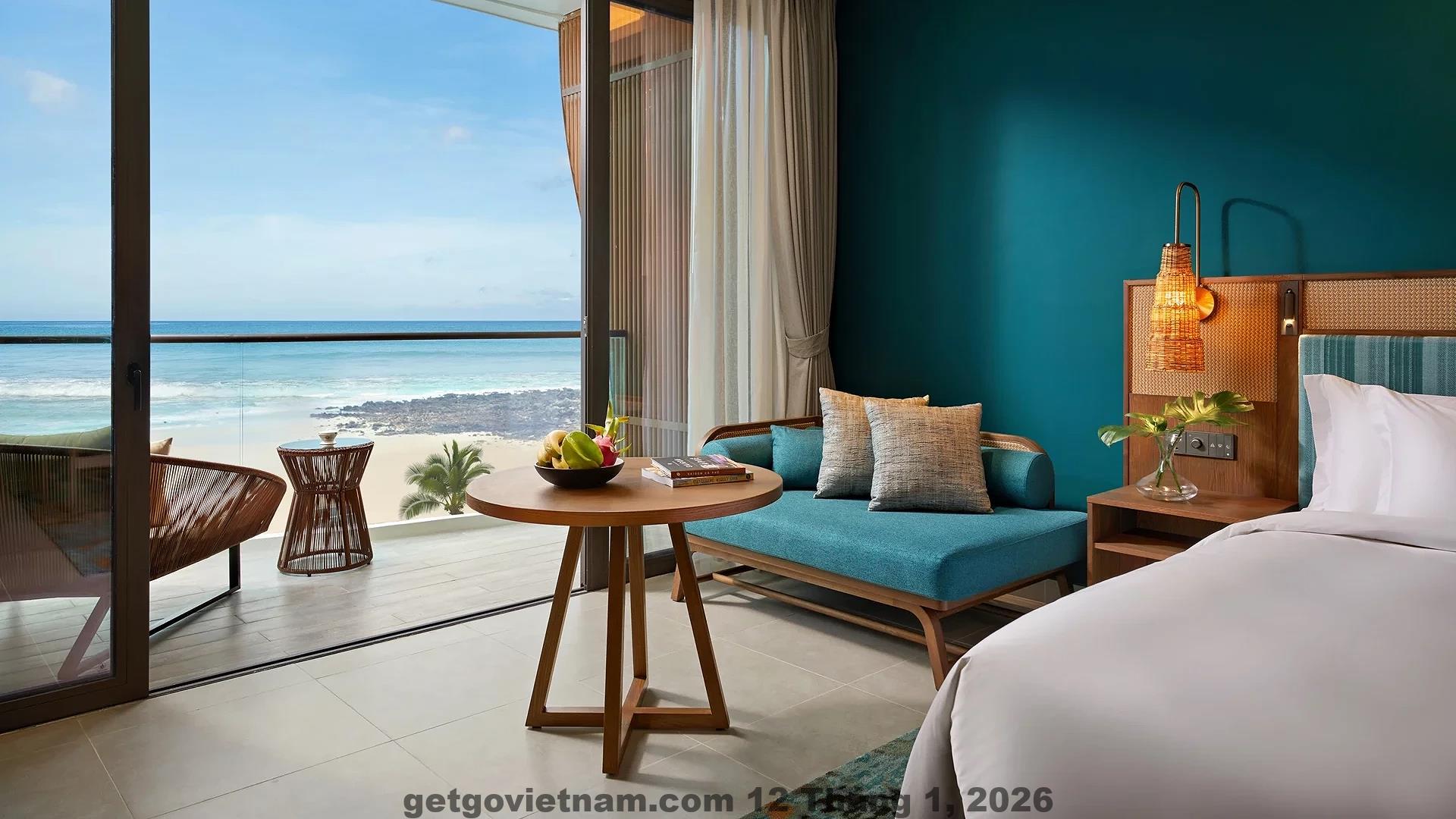 Không gian nhà hàng và buffet sáng tại Khách sạn Angsana Quan Lạn