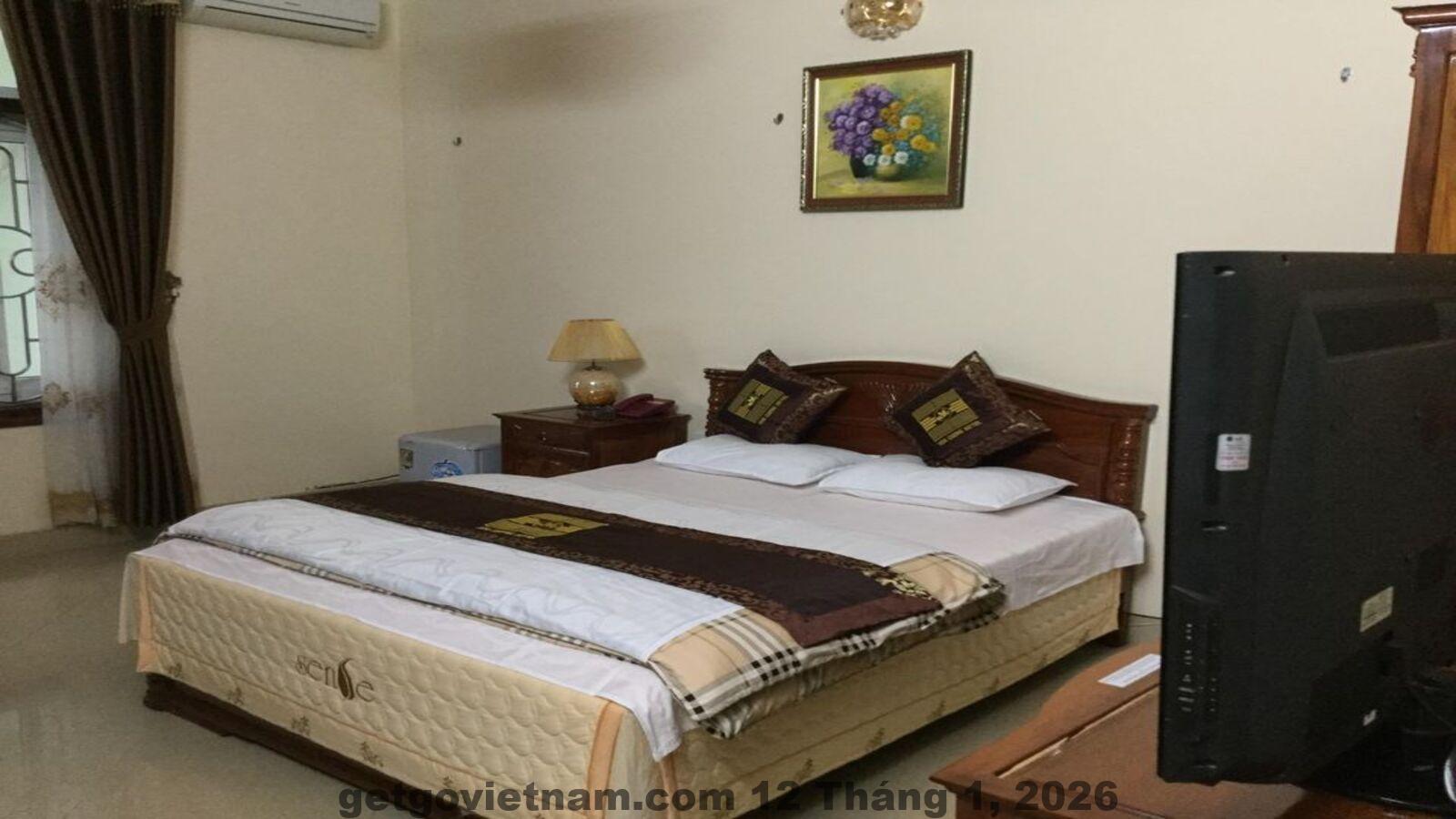 Mặt tiền Liên Cương Hotel Mèo Vạc tại trung tâm chợ