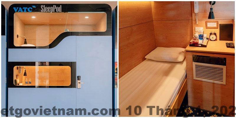 Không gian bên trong sleep pod VATC với giường đơn và ánh sáng dịu