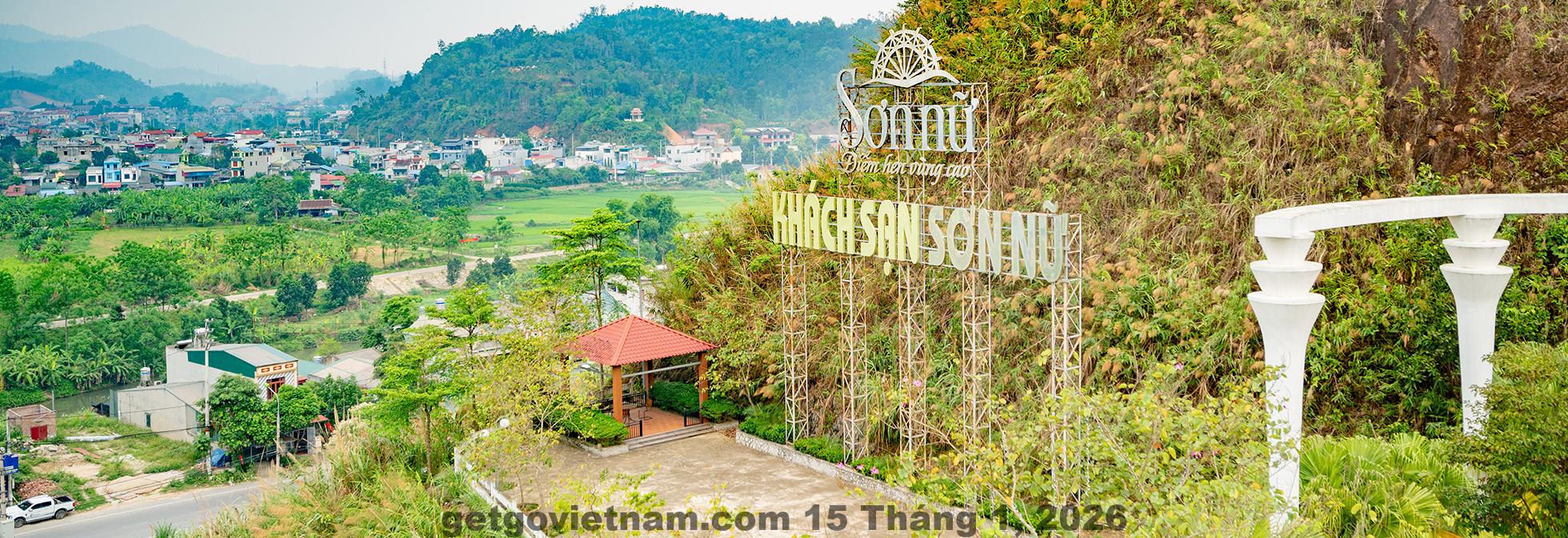 Bữa sáng ngon miệng tại Son Nu Emerald Hill Hotel.