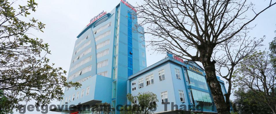 Khu vực ăn sáng Khách sạn Phú Hưng với thực đơn đơn giản