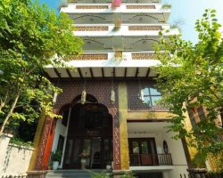 Khách sạn Flesta Đội Cấn