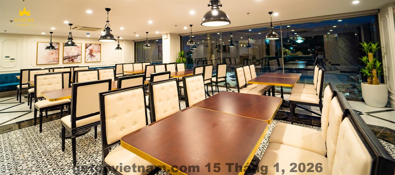 Mặc dù có nhiều món ăn đặc sắc, chất lượng đồ ăn sáng chưa thực sự đạt yêu cầu của nhiều du khách.