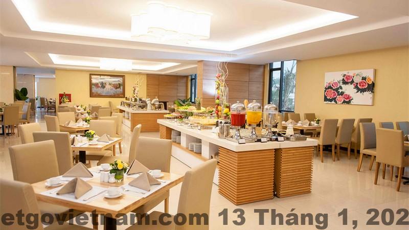 Thái độ nhân viên được khách hàng đánh giá khá tốt, với dịch vụ tận tình và chu đáo