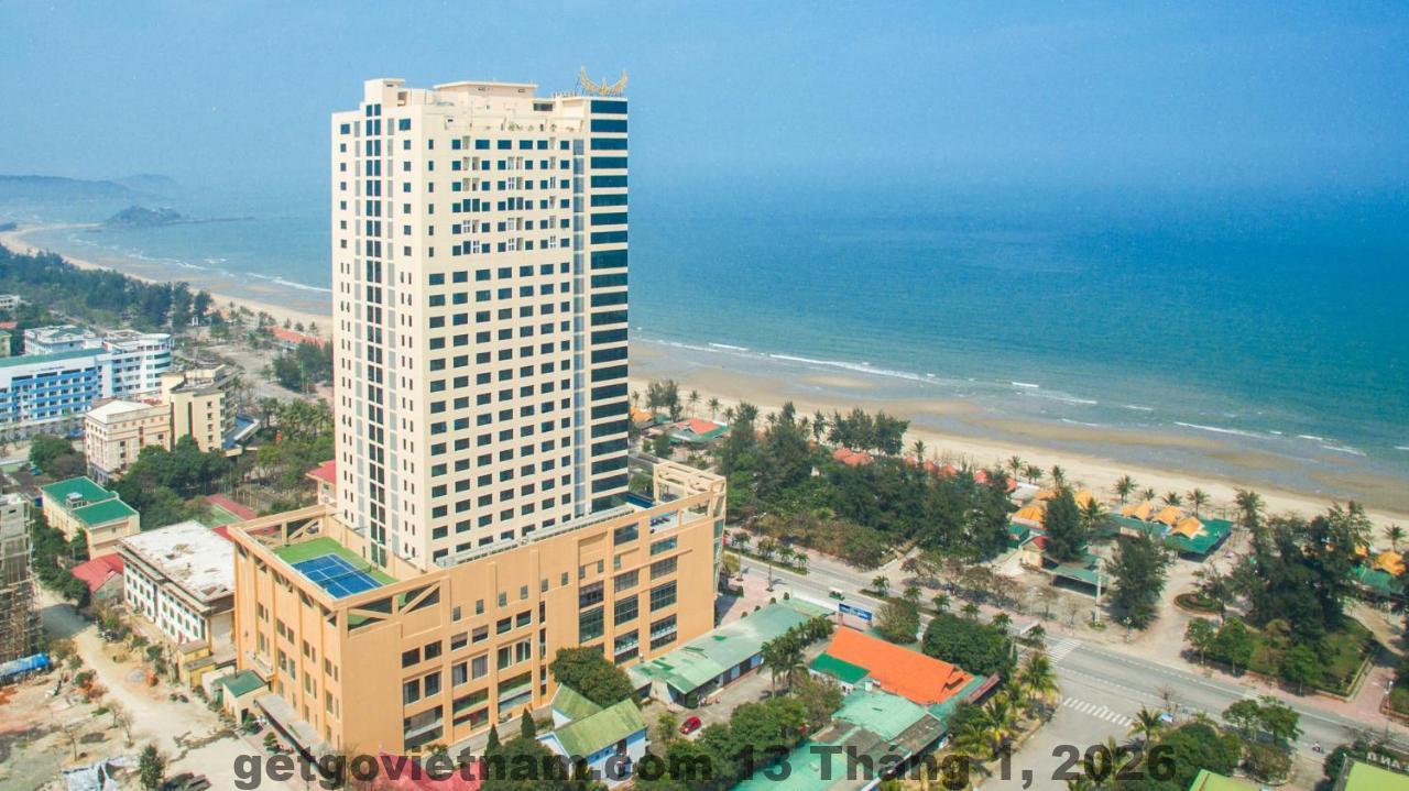 Phòng nghỉ rộng rãi, thiết kế tinh tế với đầy đủ tiện nghi.