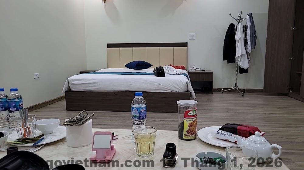 Khu vực sảnh chung tại Chemi Noi Bai Airport Hotel gọn gàng và yên tĩnh