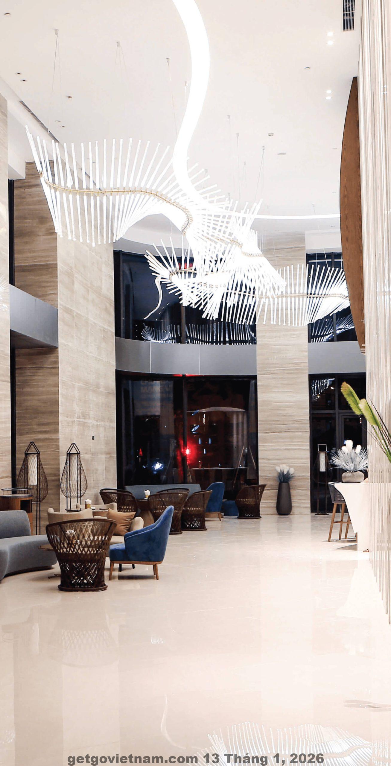 Nhân viên khách sạn Dragon Style Hotel