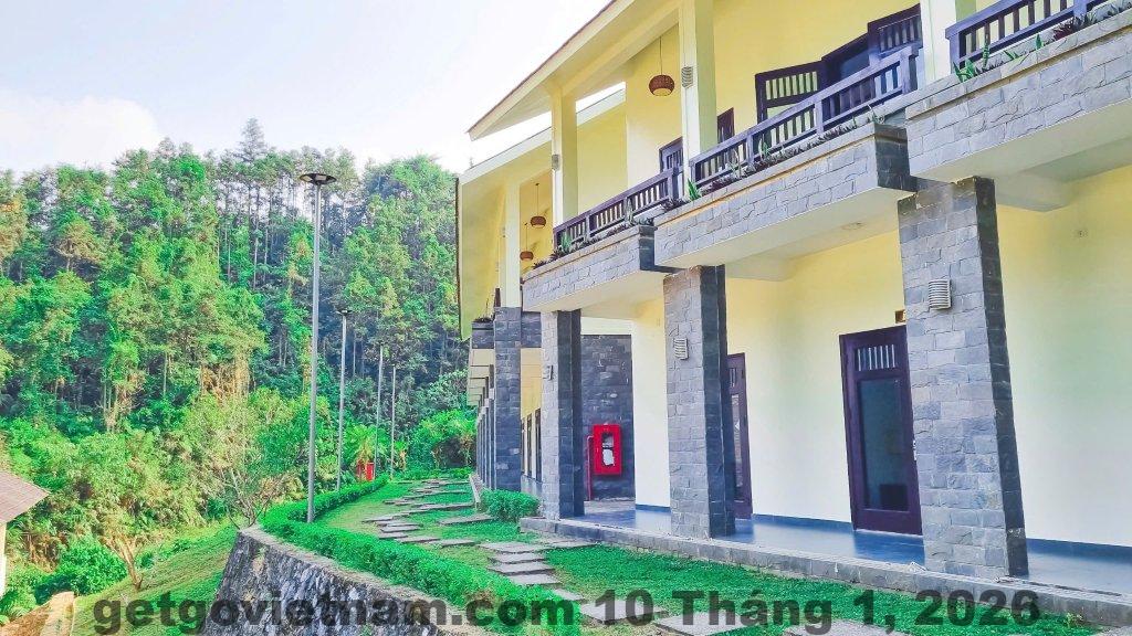 Bữa sáng tại Nhà Nghỉ Gió Mới tuy đơn giản nhưng ngon và đậm đà hương vị địa phương