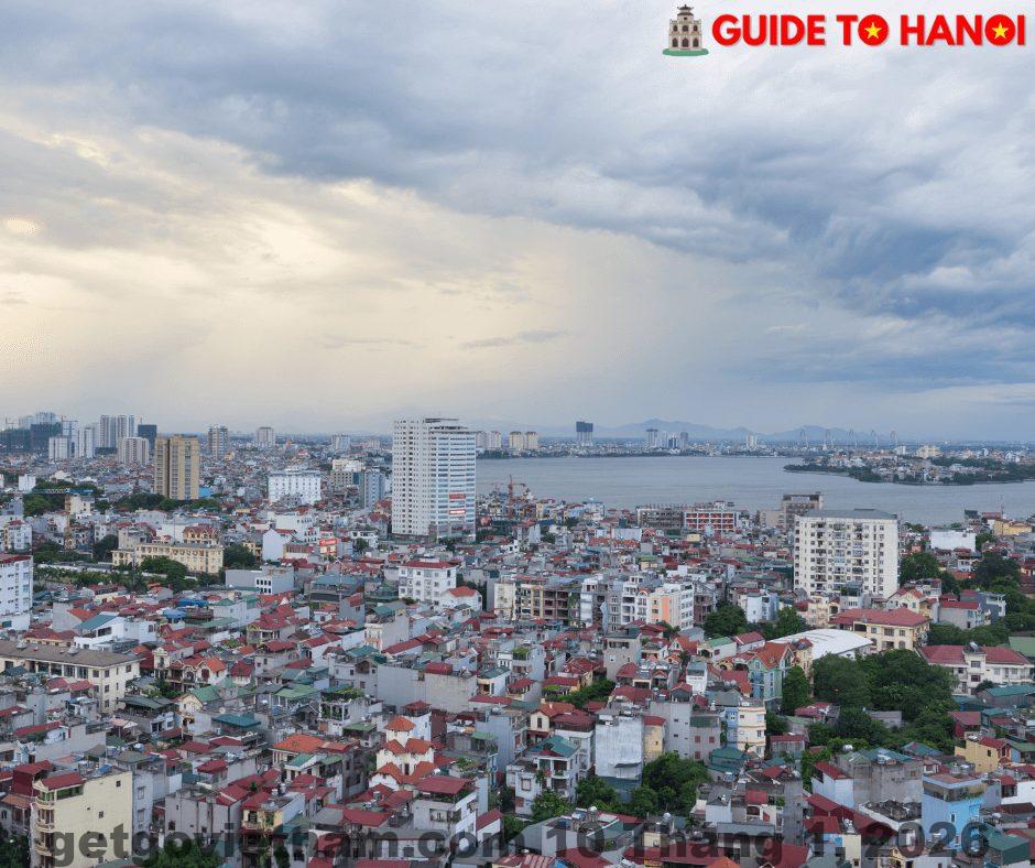 Khu vực Tây Hồ với nhiều quán café và brunch nổi tiếng gần khách sạn Label6 To Ngoc Van