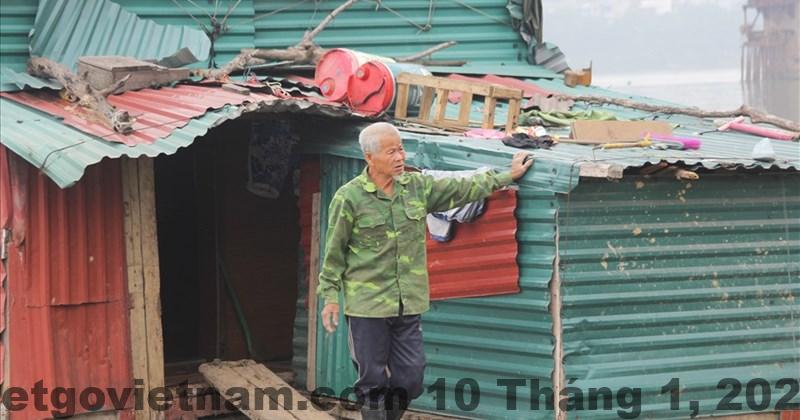 Ngõ nhỏ Hà Nội đặc trưng khu Xóm Giữa gần Mao'house