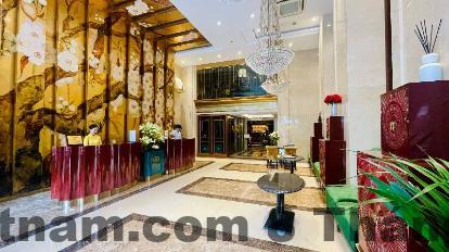 Phòng tại The Silk Boutique Hotel & Spa được trang bị tiện nghi hiện đại và sạch sẽ.