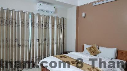 Thái độ nhân viên OYO 756 Love Hotel - nhân viên thân thiện nhưng dịch vụ chưa nhanh chóng