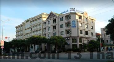 Đội ngũ nhân viên nhiệt tình, sẵn sàng hỗ trợ khách hàng