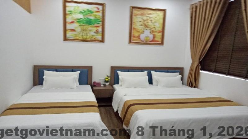 Khu vực ăn uống đơn giản tại Hotel Villa Ju