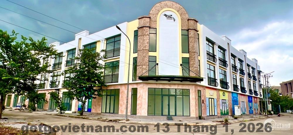 Với mức giá hợp lý, Khách sạn Thới Bình mang đến một lựa chọn tốt cho những ai muốn nghỉ ngơi thư giãn mà không phải lo lắng về chi phí.