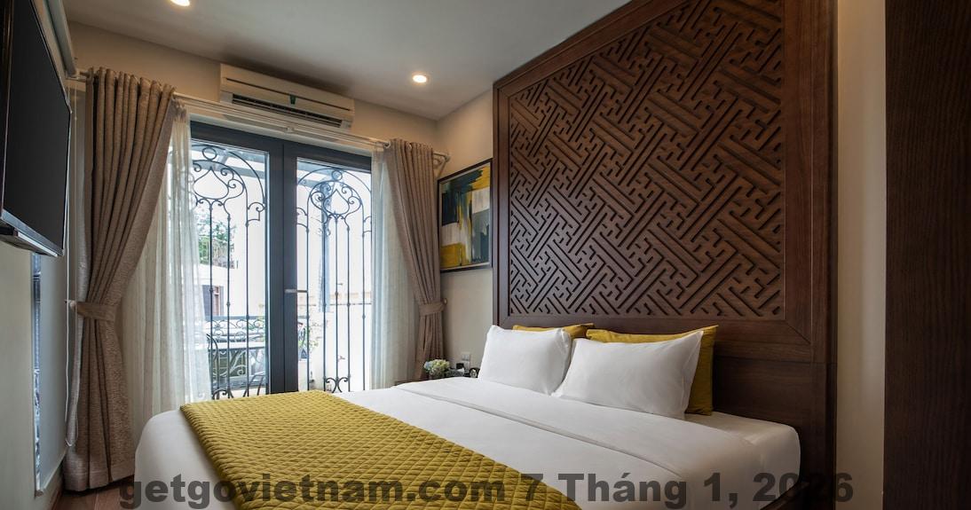 Không gian bên trong Lakeside Palace Hotel