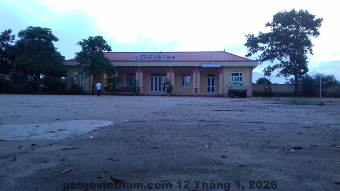 Khu vực trung tâm thị trấn Lập Thạch với hệ thống giao thông và tiện ích địa phương