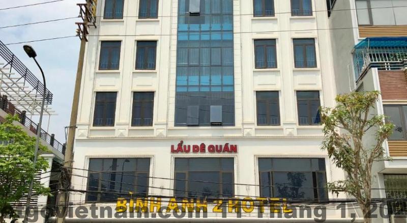 Bữa sáng đơn giản tại khách sạn với các món ăn quen thuộc