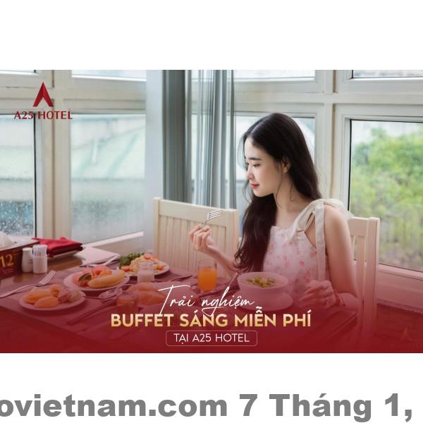 Khu vực buffet sáng tại khách sạn A25 với món Á – Âu cơ bản