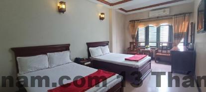 Khung cảnh khu vực xung quanh KHÁCH SẠN VƯƠNG ĐÌNH – gần các khu vực mua sắm và giải trí.