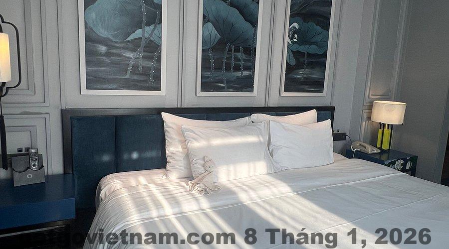 Bữa sáng tại Solaria Tesori được phục vụ đa dạng món ăn, tuy nhiên một số khách cho rằng chất lượng có thể được cải thiện