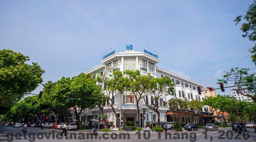 Khách sạn Hoa Ban – Đánh giá chi tiết 2026: Nơi lý tưởng cho kỳ nghỉ thư giãn tại Hà Nội 1 caption 322