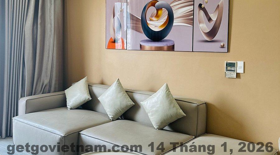 Không gian khu vực sảnh và lễ tân Cat Ba Seoul 2 Hotel & Apartment, phong cách đơn giản, sạch sẽ