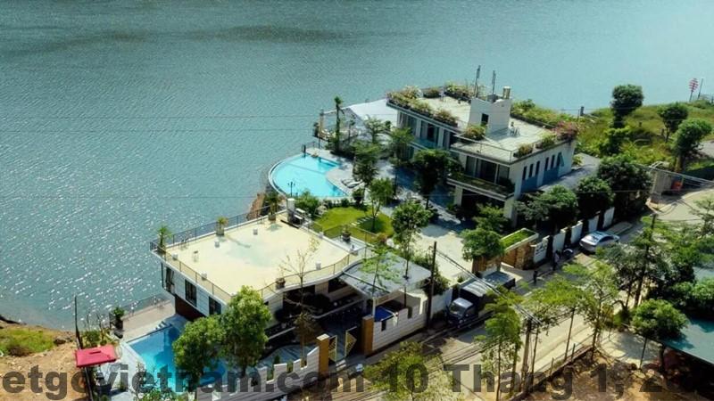 Khu sinh hoạt chung và không gian tiếp đón tại Cosy House Hồ Đồng Đò