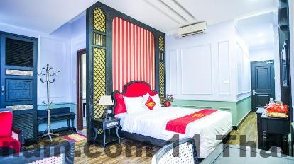 Bữa sáng tại Khách Sạn Lavender đa dạng nhưng cần cải thiện chất lượng thực phẩm