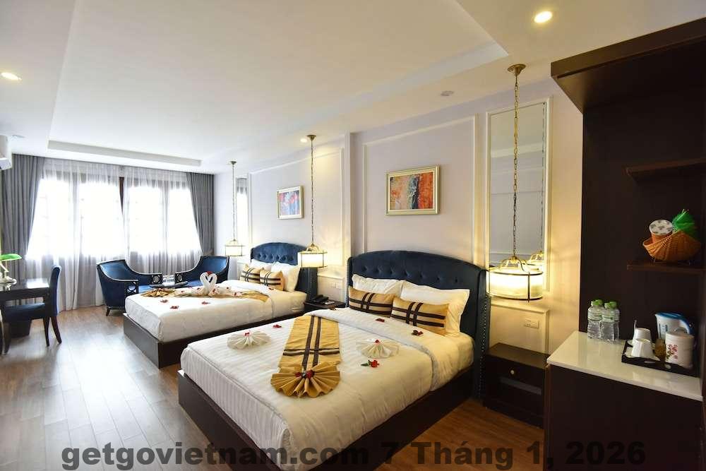 Khu vực phố cổ Hà Nội xung quanh Madelise Adora Hotel & Travel