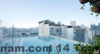 Tiện ích hồ bơi tại Danang Boutique Hotel