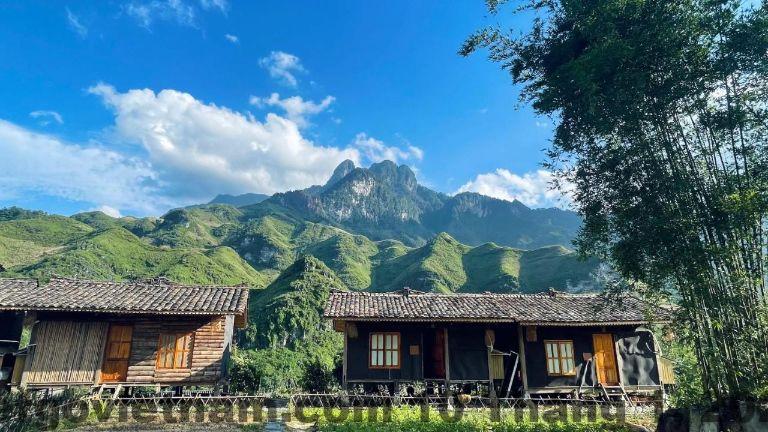 Phòng ốc rộng rãi, view hướng núi tuyệt đẹp tại Lô Lô Homestay.