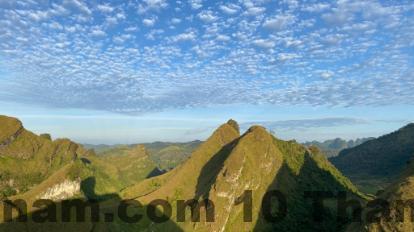 Bữa sáng tại khách sạn Ba Quáng Panorama