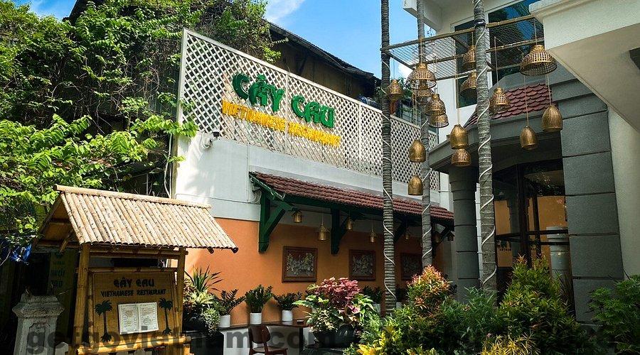 Khách sạn De Syloia Hà Nội review 2026: Boutique yên tĩnh giữa phố cổ 1 entrance 2