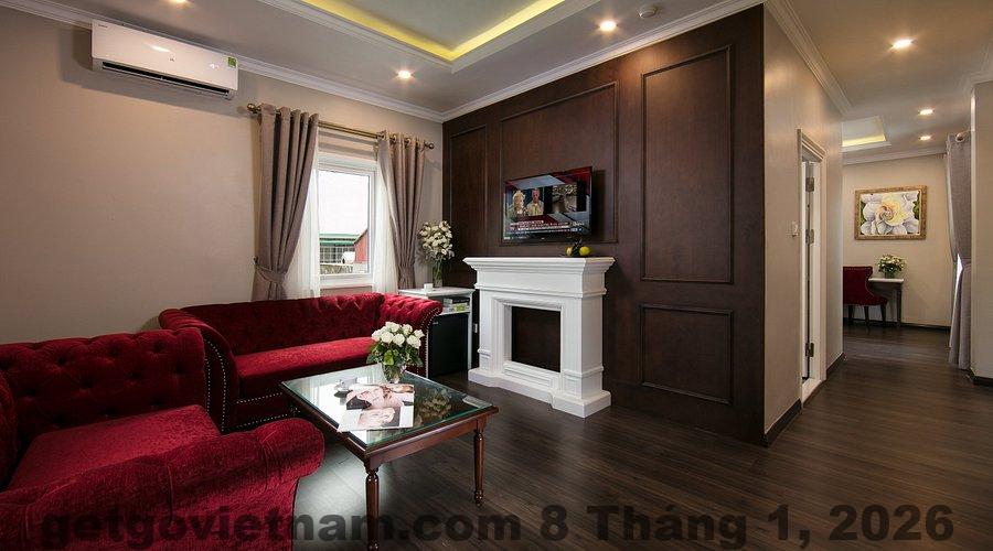 Phòng Executive Suite với không gian rộng rãi, thiết kế sang trọng.