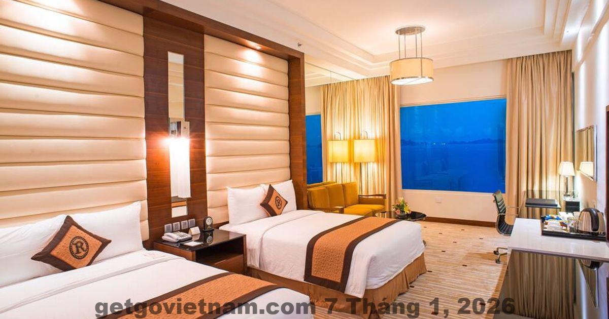 So sánh giá Royal Hotel Long Biên với khách sạn cùng phân khúc