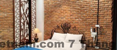 Không gian phòng nghỉ tại Phuong Nam Luxury Hotel Long Bien