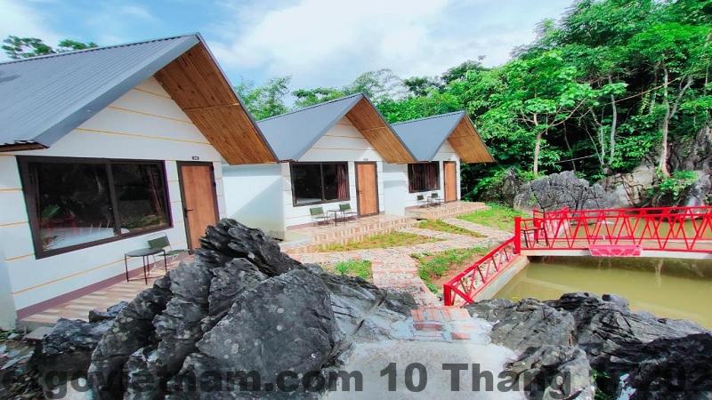 Bữa sáng tự chọn tại khách sạn Thu Huyền