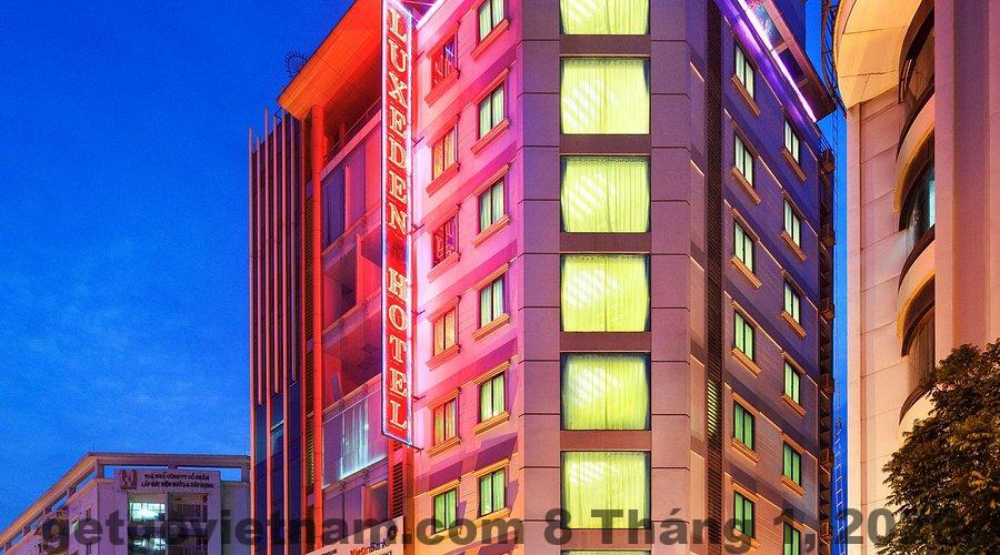Khách sạn Luxeden Hà Nội review 2026: Có đáng ở khu Cầu Giấy? 1 facade