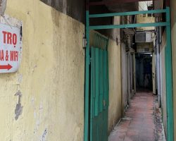 Hidden 9 Hanoi Review 2026: Có Đáng Ở Giữa Khu Âu Cơ? ha-noi-pho-nho-ngo-sau-di-cham-vai-nhau-thach-thuc-moi-no-luc-cuu-hoa-2172