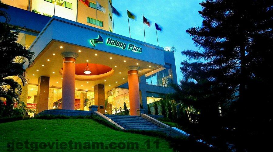 So sánh phân khúc TÙNG LÂM HOTEL với các khách sạn xung quanh Bãi Cháy