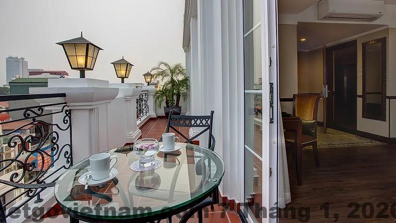 Sảnh La Siesta Classic Mã Mây phong cách Indochine