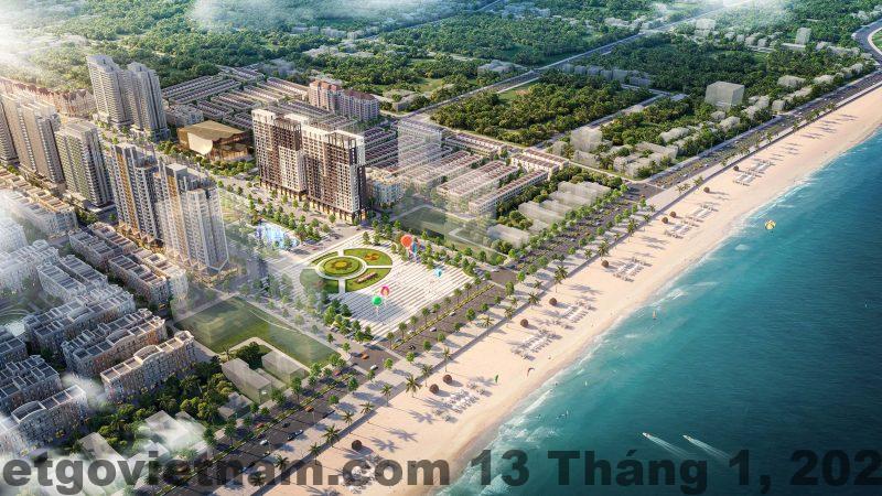 Khung cảnh xung quanh khách sạn, với không gian rộng và thoáng đãng, gần biển.