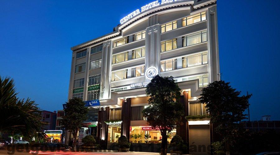 Smart Hotel Bắc Ninh Review 2026: Khách sạn công tác gọn gàng, đủ dùng 1 hotel view at night 2