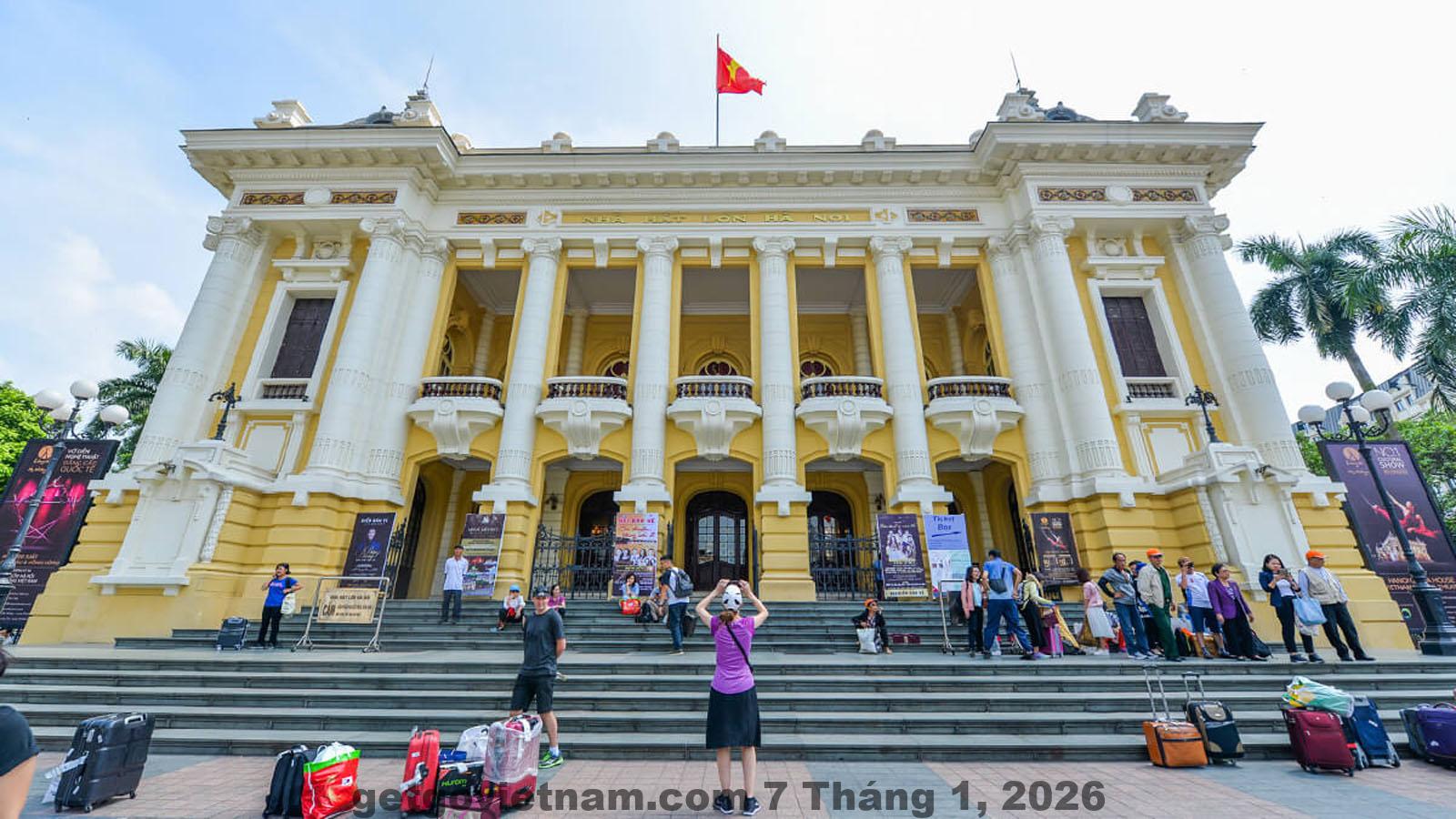 Không gian nhỏ gọn, tối giản đúng phong cách khách sạn boutique trung tâm Hà Nội