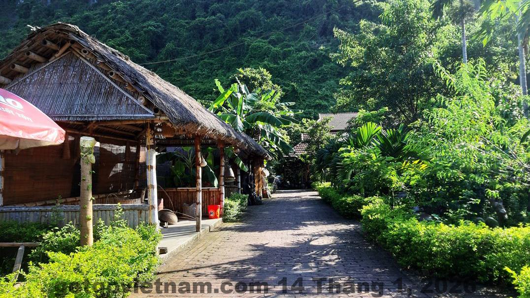 Khách sạn phân khúc tầm trung tại trung tâm Cát Bà