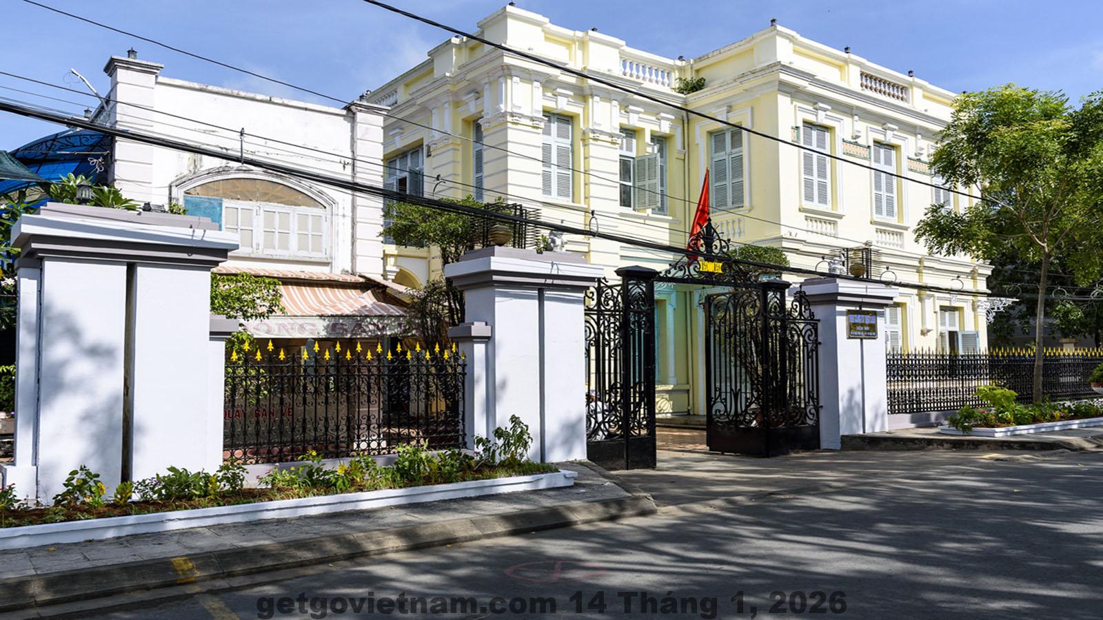 Quán ăn địa phương gần khách sạn tại Lai Châu với món ăn đặc sản vùng cao