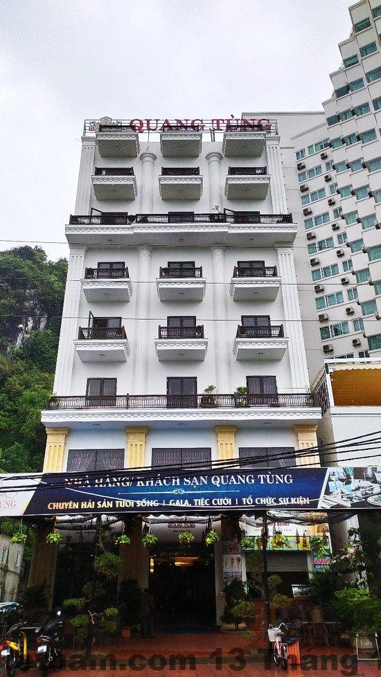 Phòng khách sạn Tung Quang Hotel sạch sẽ nhưng hơi nhỏ