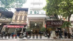 Vị trí Hotel Emerald Waters Classy gần hồ Hoàn Kiếm và khu vực chợ đêm phố cổ Hà Nội